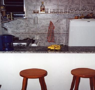 amerikanische K�che mit Tresen