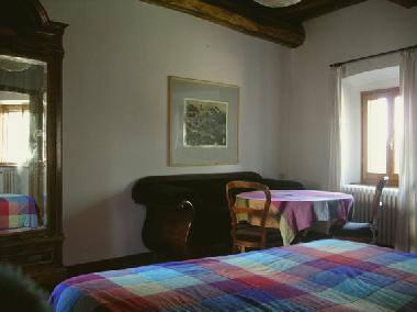 geres Doppelschlafzimmer