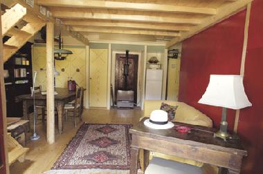 Wohnraum und Schlafsofa