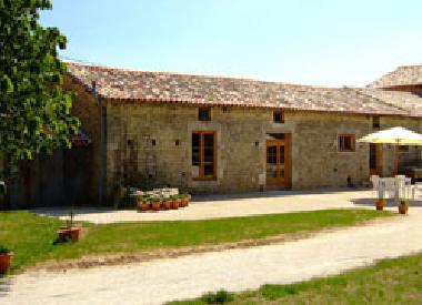 Ferienhaus in Le Breuil Coiffaud (Deux-Svres) oder Ferienwohnung oder Ferienhaus