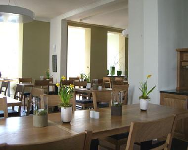 Hotel in Ostseebad Binz (Ostsee-Inseln) oder Ferienwohnung oder Ferienhaus