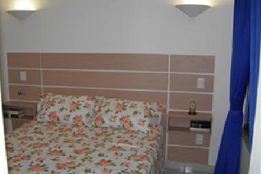 Schlafzimmer mit franz. Bett