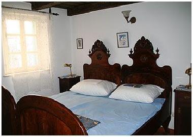 Das authentische Schlafzimmer im 1. Stock