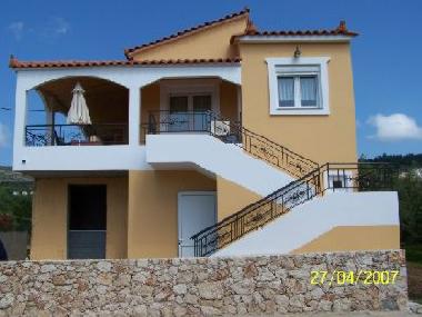 Frontalansicht unseres Hauses