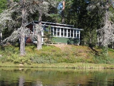 Hausansicht vom See aus