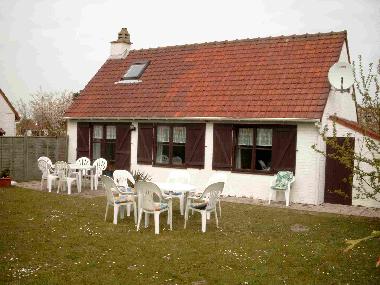 Aussenansicht vom Garten her