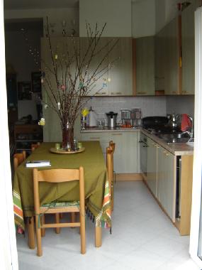 K�che und Esstisch
