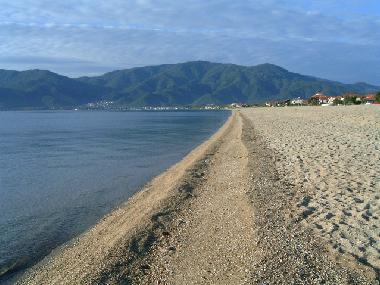 Der Strand is 2,5 km lang und 200 m breit