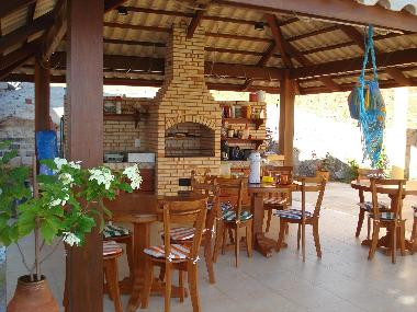 Die offene K�che auf der Terrasse