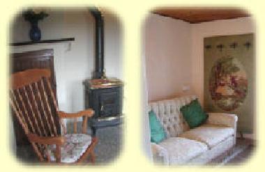 Upstairs Lounge, mit Holzfeuer und Aussicht auf das Schloss.