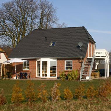 Ostsee-Ferienhaus I, 24398 Ostseebad Sch�nhagen,Tel. 0173-6213501, www.ostsee-ferienhaus-schoenhagen