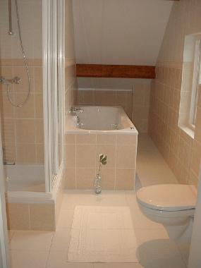Badezimmer (D)