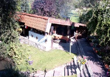 Finca mit Auenkche und Kamin von oben
