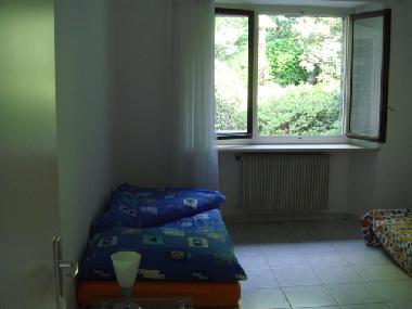 2. Schlafzimmer m. 2 Einzelbetten 