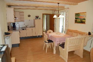 Ferienwohnung 2 mit Terrasse, Wohnkche