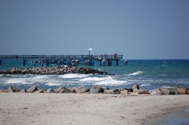 Die Seebrücke am Schönberger-Strand