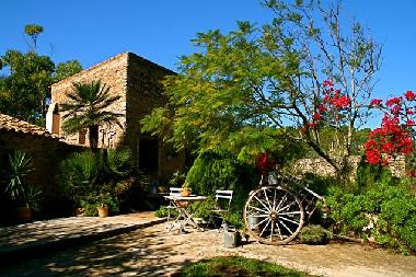 Ferienhaus in Art� / Son Severa (Mallorca) oder Ferienwohnung oder Ferienhaus
