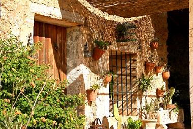 Ferienhaus in Art� / Son Severa (Mallorca) oder Ferienwohnung oder Ferienhaus