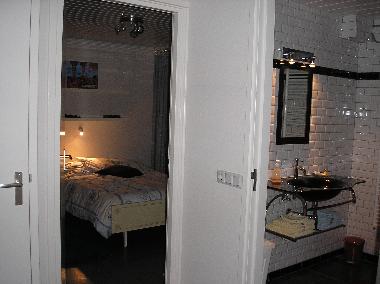 Schlafzimmer/Badezimmer (helfte)