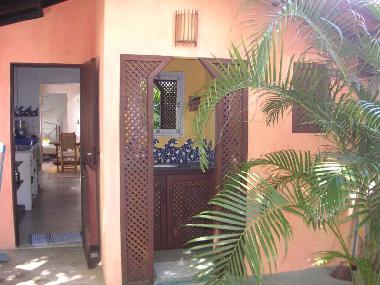 Eingang Kueche Gaestehaus und Gaestetoilette