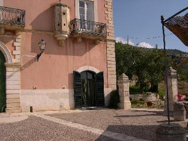 Ferienhaus in GARGANO-Monte Sant'Angelo (Foggia) oder Ferienwohnung oder Ferienhaus