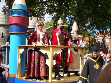 Heiligenblutfest auf Himmlefahrt in Brgge
