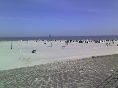 Der Sandstrand von Dornumersiel