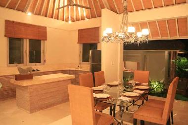 Pension in Seminyak (Bali) oder Ferienwohnung oder Ferienhaus