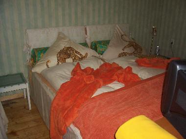 Groes, bequemes Doppelbett