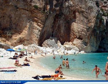 Ferienhaus in Cala Gonone (Nuoro) oder Ferienwohnung oder Ferienhaus