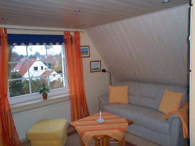 Wohnraum mit Schlafcouch
