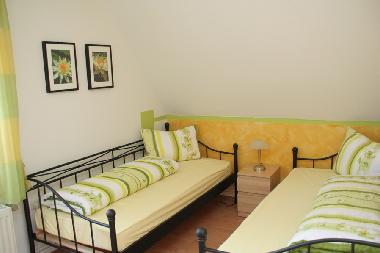 Wohnung 2, dazu buchbares Schlafzimmer