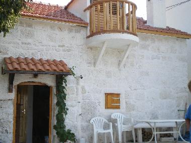 Ferienhaus in Carici (Splitsko-Dalmatinska) oder Ferienwohnung oder Ferienhaus