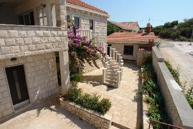 Ferienwohnung in Povlja (Splitsko-Dalmatinska) oder Ferienwohnung oder Ferienhaus