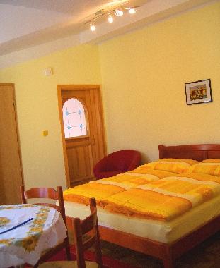 Ferienhaus in Rogoznica (Sibensko-Kninska) oder Ferienwohnung oder Ferienhaus