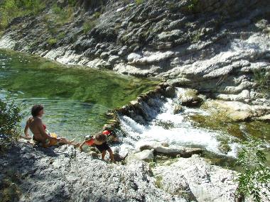 Baden im kristallklaren Candigliano