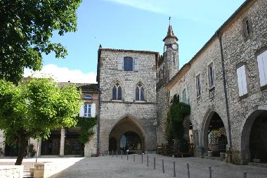Ferienhaus in Monflanquin (Lot-et-Garonne) oder Ferienwohnung oder Ferienhaus