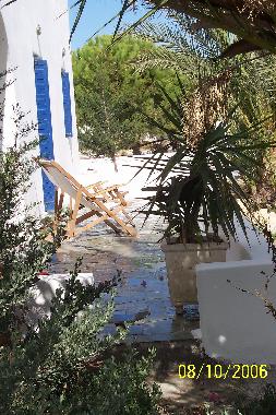 Teil der Veranda und Garten