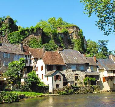 Ferienhaus in St Germain les Belles (Haute-Vienne) oder Ferienwohnung oder Ferienhaus