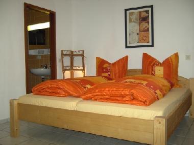 Ferienwohnung in �hringen (Hohenlohe) oder Ferienwohnung oder Ferienhaus