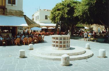 Seepferdchen Springbrunnen in der Altstadt