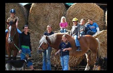 Pony-und Reiterfreizeiten f�r Kinder u. Jugendl. auf unserem Reiterhof Mulino Martino,nur 10-15 Fu�m