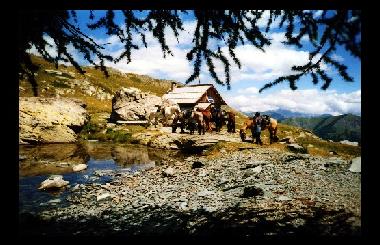 Ausritte ins ligurische Hinterland mit atemberaubendem Ausblick auf die Seealpen und das Mittelmeer