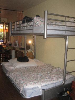 Stockbetten f�r 2-3 Pers.