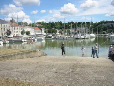 Ferienhaus in Civrac (Charente-Maritime) oder Ferienwohnung oder Ferienhaus