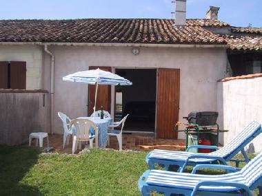 Ferienhaus in Civrac (Charente-Maritime) oder Ferienwohnung oder Ferienhaus