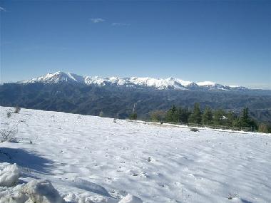 Blick von den Blumenbergen auf das sibellinische Gebirge, den n�rdlichsten Teil der Abruzzen