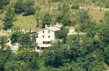 Pension in Pietralunga (PG) (Perugia) oder Ferienwohnung oder Ferienhaus