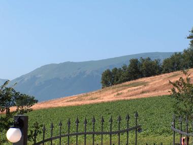 Ferienhaus in Cessapalombo (MC) (Macerata) oder Ferienwohnung oder Ferienhaus