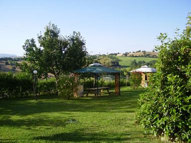 Ferienhaus in Cessapalombo (MC) (Macerata) oder Ferienwohnung oder Ferienhaus